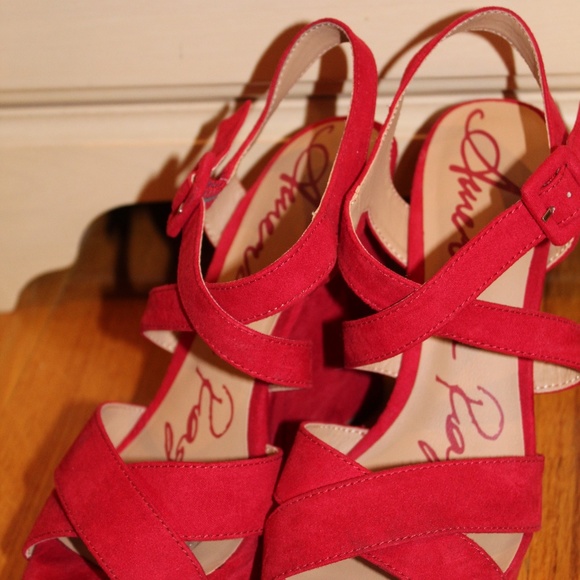American Rag Red Wedges - Picture 2 of 3
